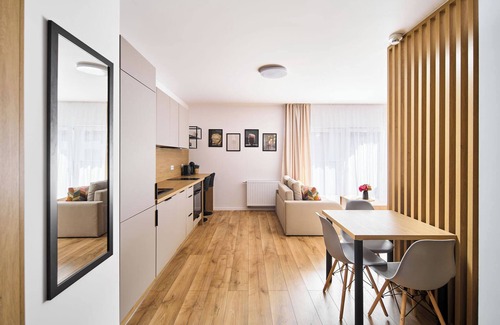 Krzyki Apartment | Symphony Atal City Square