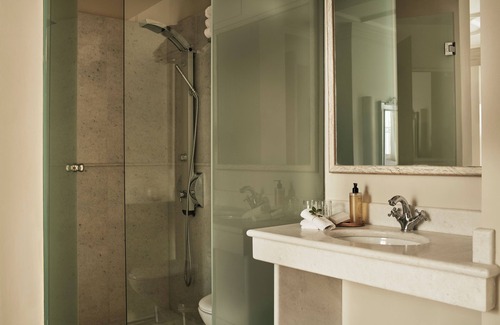 Ermoupoli Hotel | Syrou Melathron