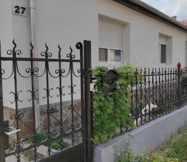 Szomolya Apartment | Szomolyai Vadvirág vendégház