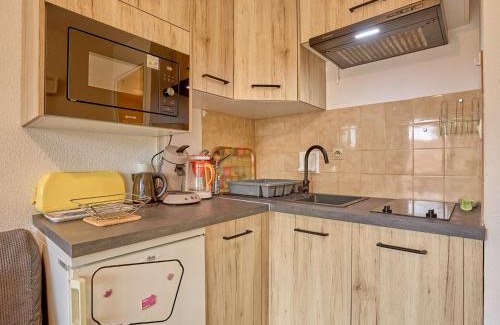 Barbotan-les-Thermes Apartment | T1 bis lumineux pour 2, terrasse ensoleillée, parking, wifi - FR-1-841-26