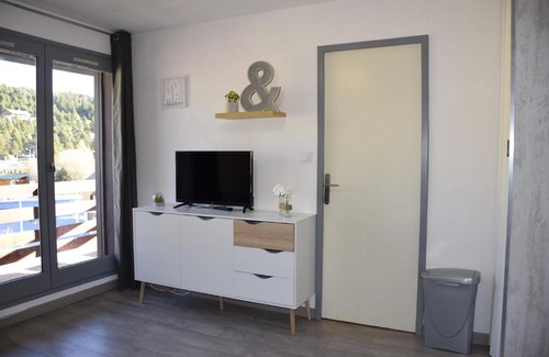 Pyrenees 2000 Apartment | T2 aux pieds des pistes de P2000