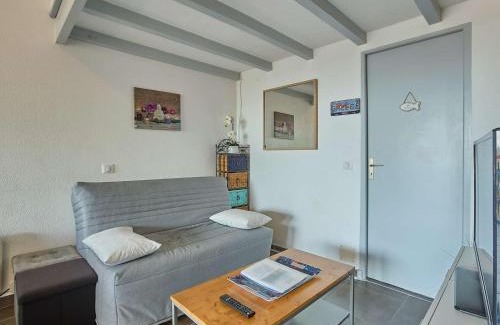 Cazaubon Apartment | T2 bis avec véranda vue campagne pour 4 pers., parking, wifi - FR-1-841-34