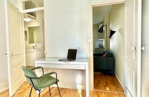 Perralliere Apartment | T2 - lit XL, proche Part-Dieu, self check-in
