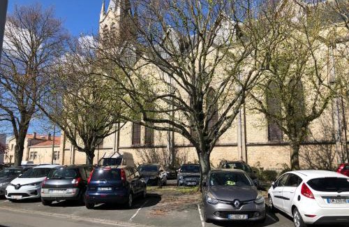 Rochefort Apartment | T2 meublé pour curistes, vacanciers et stagiaires
