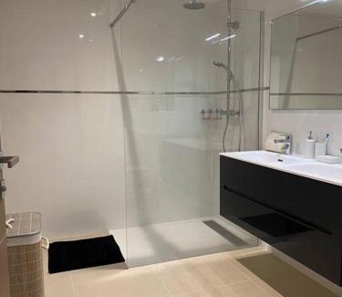 Porto-Vecchio Apartment | T2 neuf 4 personnes avec piscine/terrain tennis