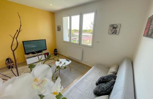 Meyzieu Nord Ouest Apartment | T2 Sweet Horizon 2 - Groupama, LDLC, Euroexpo, Grand Large