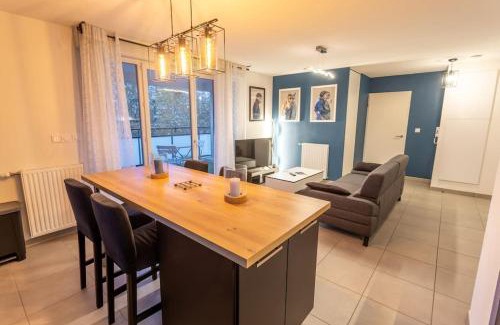 Saint Michel Apartment | T3-2 min metro-24 24h