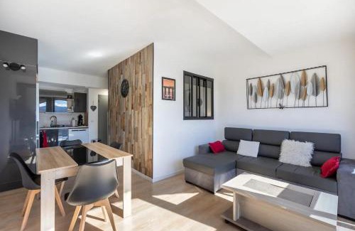 Les Angles Apartment | T3 Les Angles Plein Centre Station