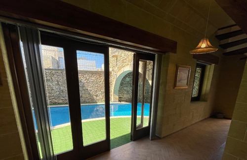 Xewkija Villa | Tac-Cikkarell Farmhouse