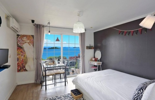 Taean House | Taean Elvis Pension