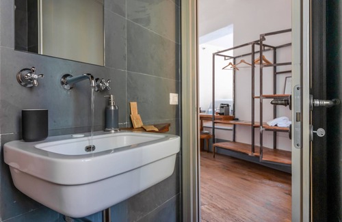 Viterbo House | Tag Guest House