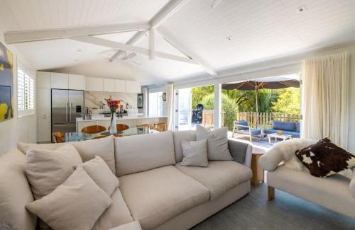 Oneroa House | Tahatai Cottage