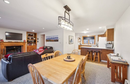 North Creek House | Tahawus 74I - A Cozy Adirondack Retreat 2 Bedroom Townhouse by The Summit at Gore Mountain