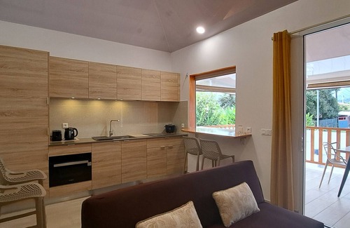 Papara Ski Chalet | TAHITI - Bungalow Arii
