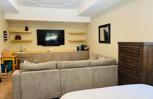 Truckee Ski Chalet | Tahoe Donner Chalet Truckee - Remodeled, Amenities Galore, Near Lakes and Skiing