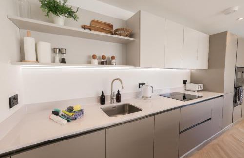 Amlwch House | Tai Porth Llechog Bungalow By Birch Stays