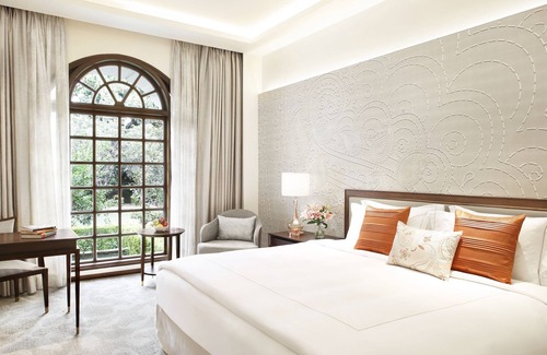 Gomti Nagar Hotel | Taj Mahal Lucknow