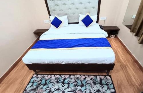 Agra Hotel | Taj royal