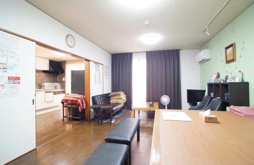 Akane Cho House | Takamatsu Guest House Akane