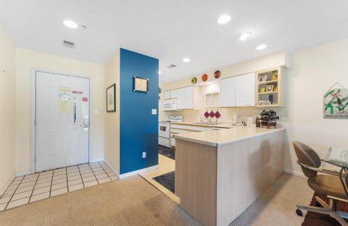 Branson Apartment | Take A Holiday Condo