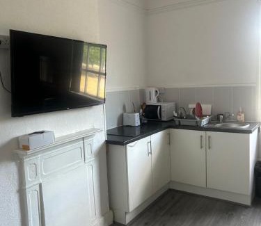 Smethwick Apartment | Talbot Guest House