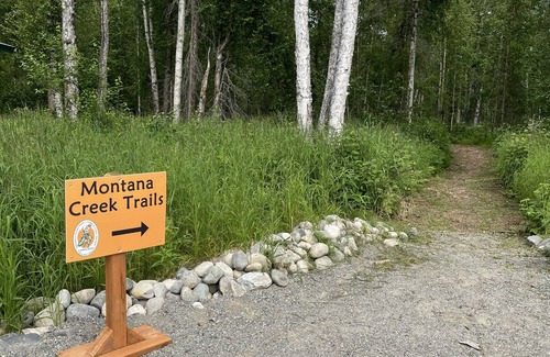Talkeetna Cabin | Talkeetna Wilderness Lodge - Cabin with Two Rooms