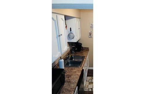 Tallahassee House | Tallahassee Home 3/2 w/Deckn