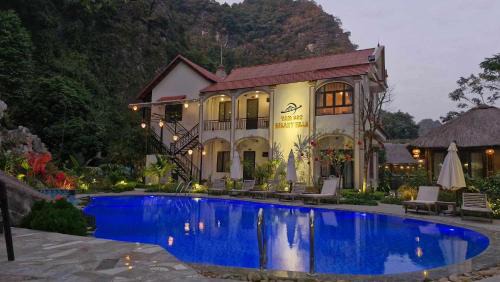 Hoa Lu Hotel | Tam Coc Galaxy Villa