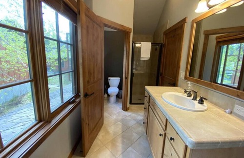 Tamarack Resort Ski Chalet | Tamarack Resort Bungalow with Private Hot Tub, Ski in/out