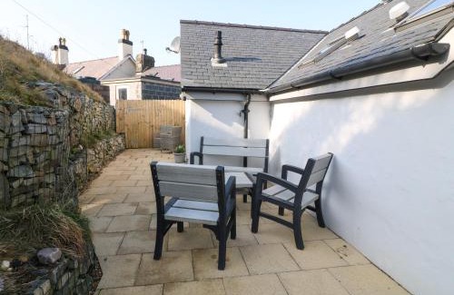 Aberdaron Apartment | Tan Bryn 2