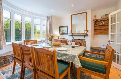 St Brides House | Tan Y Bryn