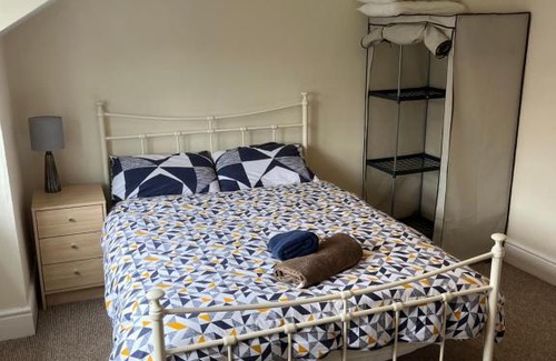 Brynrefail House | Tan y Marian