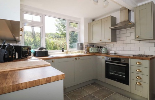 Llanrug Cottage | Tan Y Merddyn