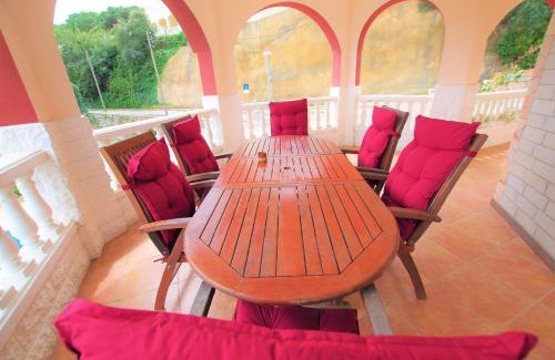 Lloret de Mar Villa | -TANCAT- V&V LLORET- Villa Christine
