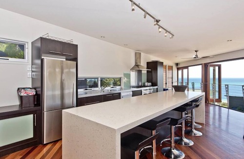 Brisbane House | Tangalooma Hilltop Haven