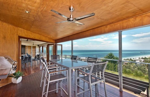 Brisbane House | Tangalooma Hilltop Haven