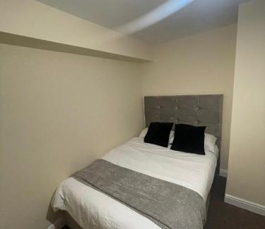 Camberwell Green Apartment | TANGO APARTMENTs