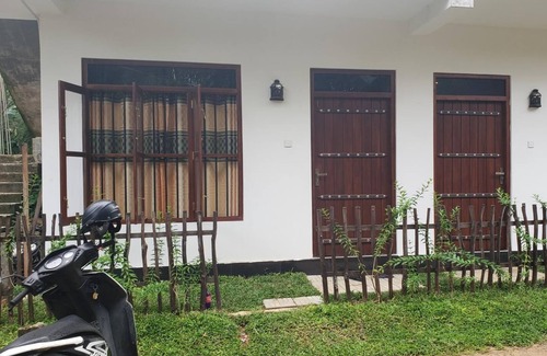 Mirissa Villa | Tanoaks Villa