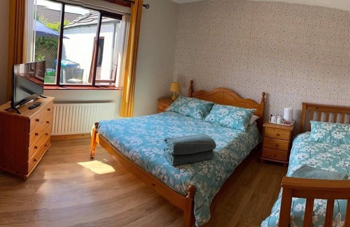 Ballycastle Bed & Breakfast | Tara House B&B