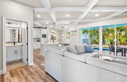 Siesta Key Village House | Tarpon Villa