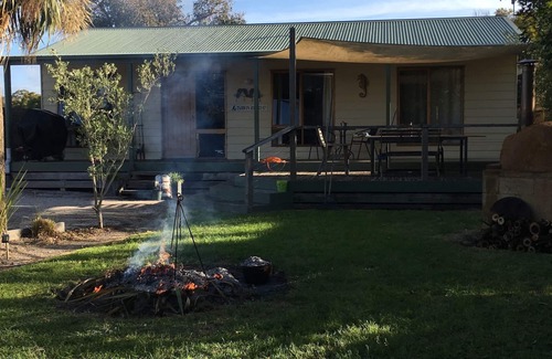 Tarwin Lower House | Tarwin Retreat right by the Tarwin river