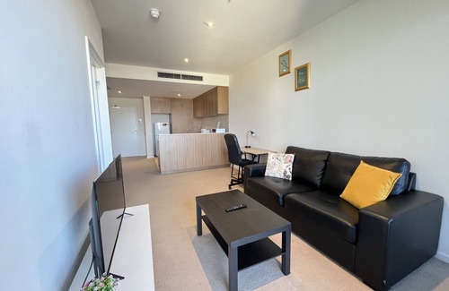 Adelaide Central Business District Apartment | Tasha's Apartments on Morphett