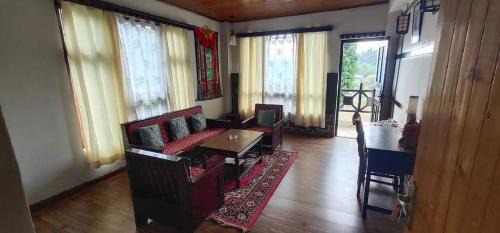 Yuksam Hotel | Tashigang Retreat