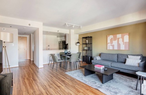 Court House Apartment | Tasteful Clarendon 2BR w/Gym, nr Metro, Bars & Groceries, by Blueground