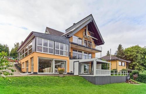 Ramscheid House | Tasteful holiday home with private pool