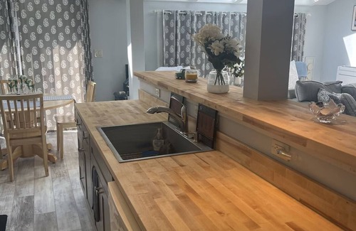 Ocean Park Condo | Tastefully decorated condo at Ocean Park Meadows!