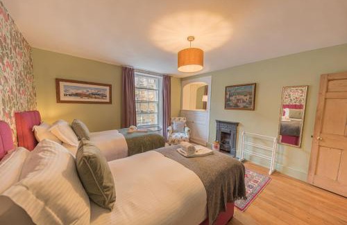 Kirkby Lonsdale House | Tastefully decorated, family friendly property, central Kirkby Lonsdale, parking and EV charger