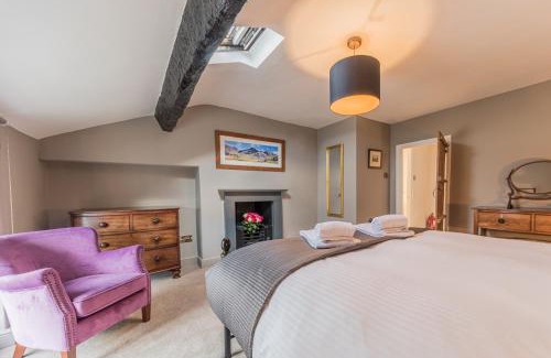 Kirkby Lonsdale House | Tastefully decorated, family friendly property, central Kirkby Lonsdale, parking and EV charger