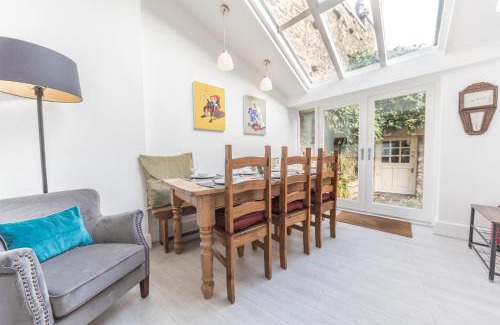 Kirkby Lonsdale House | Tastefully decorated, family friendly property, central Kirkby Lonsdale, parking and EV charger