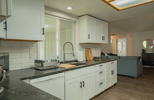 Medford House | Tastefully remodeled 3 bedroom 2 bath home with large private back yard